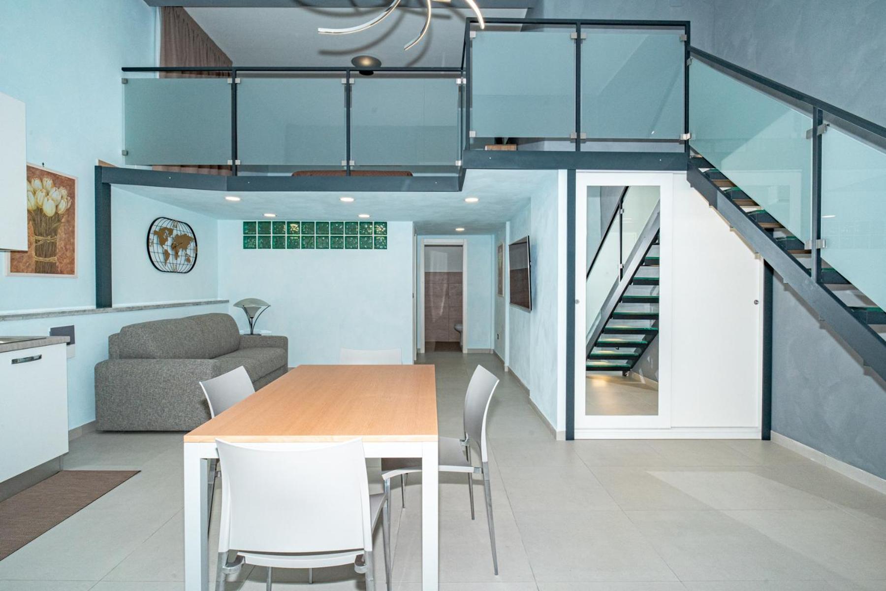 Roccaromana Home 卡塔尼亚 外观 照片